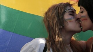 gay gayovia pride lesby lesbicky duhovy pride LGBT homosexual homosexuali ilu (SITA)
